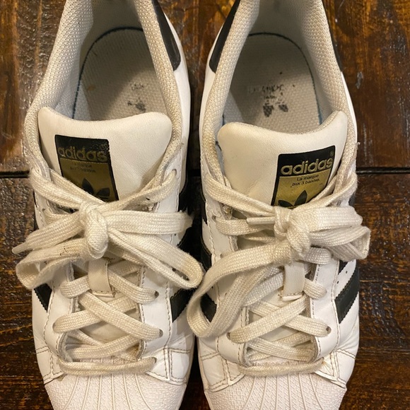 Adidas Superstar, men’s 5.5/women’s 7.5 - Picture 6 of 6